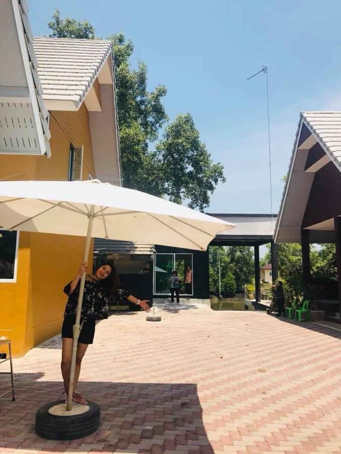 Baan Bon Resort Bang Tabun Phetchaburi Exterior foto